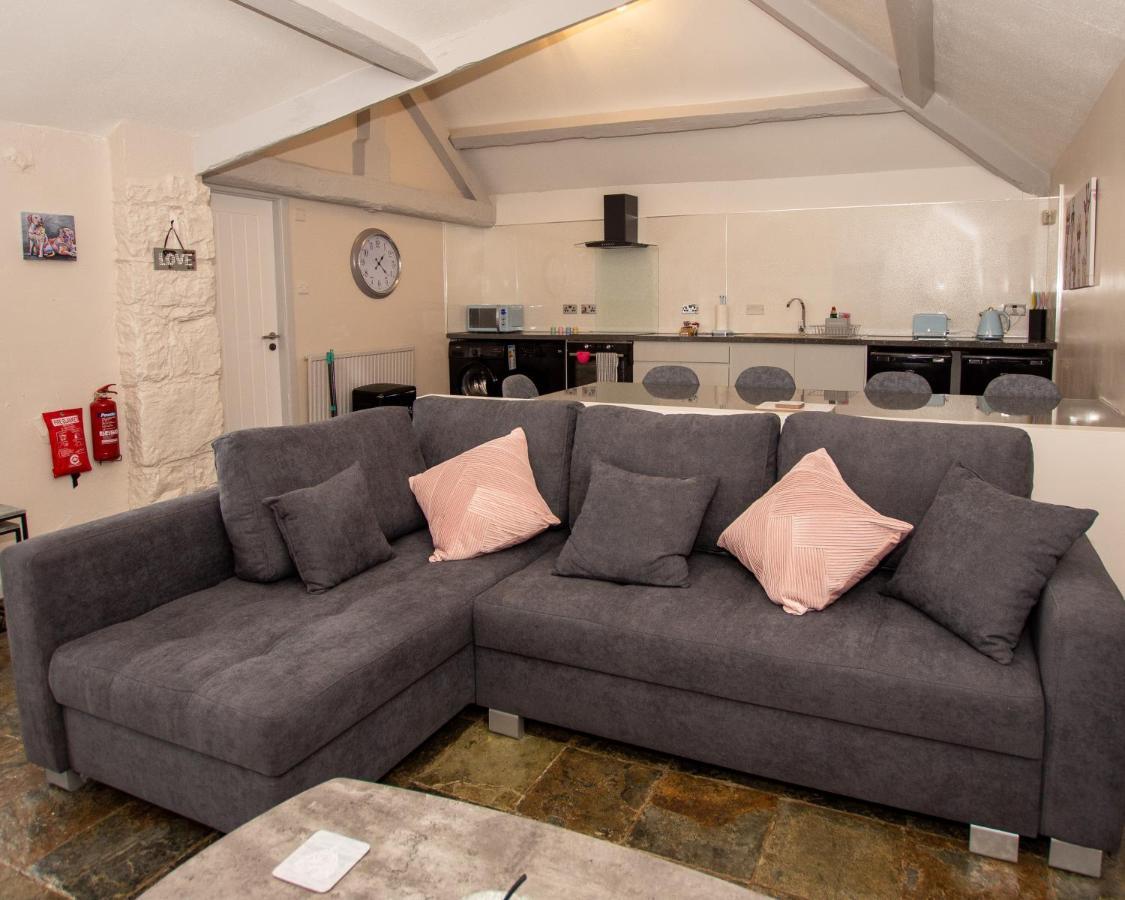 Dwylig Isa Holiday Cottages Rhuddlan Екстер'єр фото