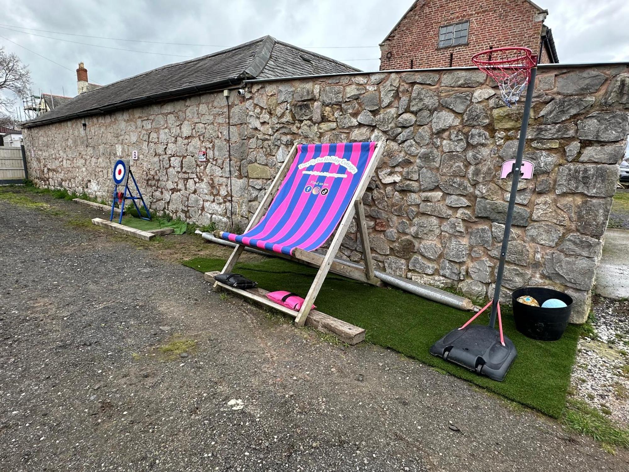Dwylig Isa Holiday Cottages Rhuddlan Екстер'єр фото