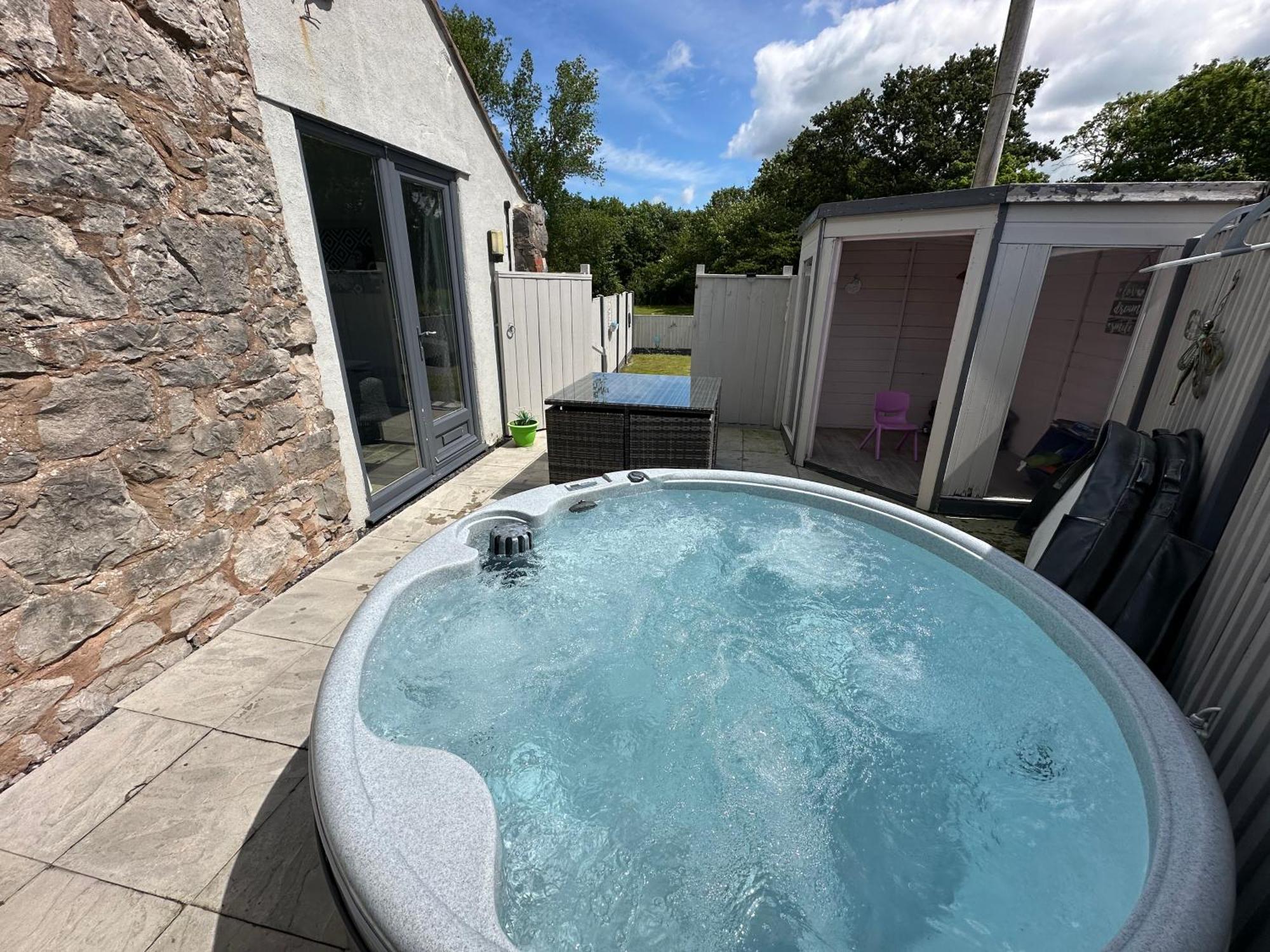 Dwylig Isa Holiday Cottages Rhuddlan Екстер'єр фото