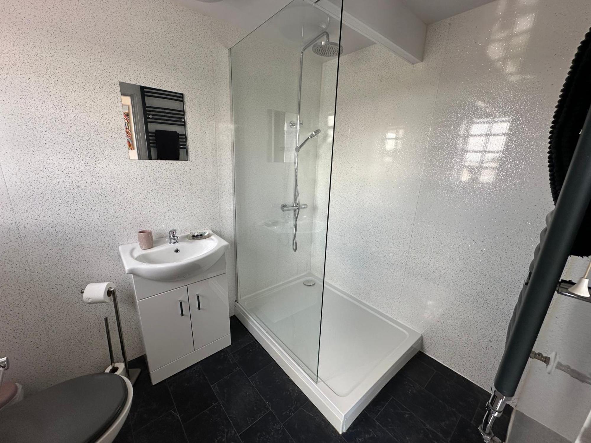Dwylig Isa Holiday Cottages Rhuddlan Екстер'єр фото
